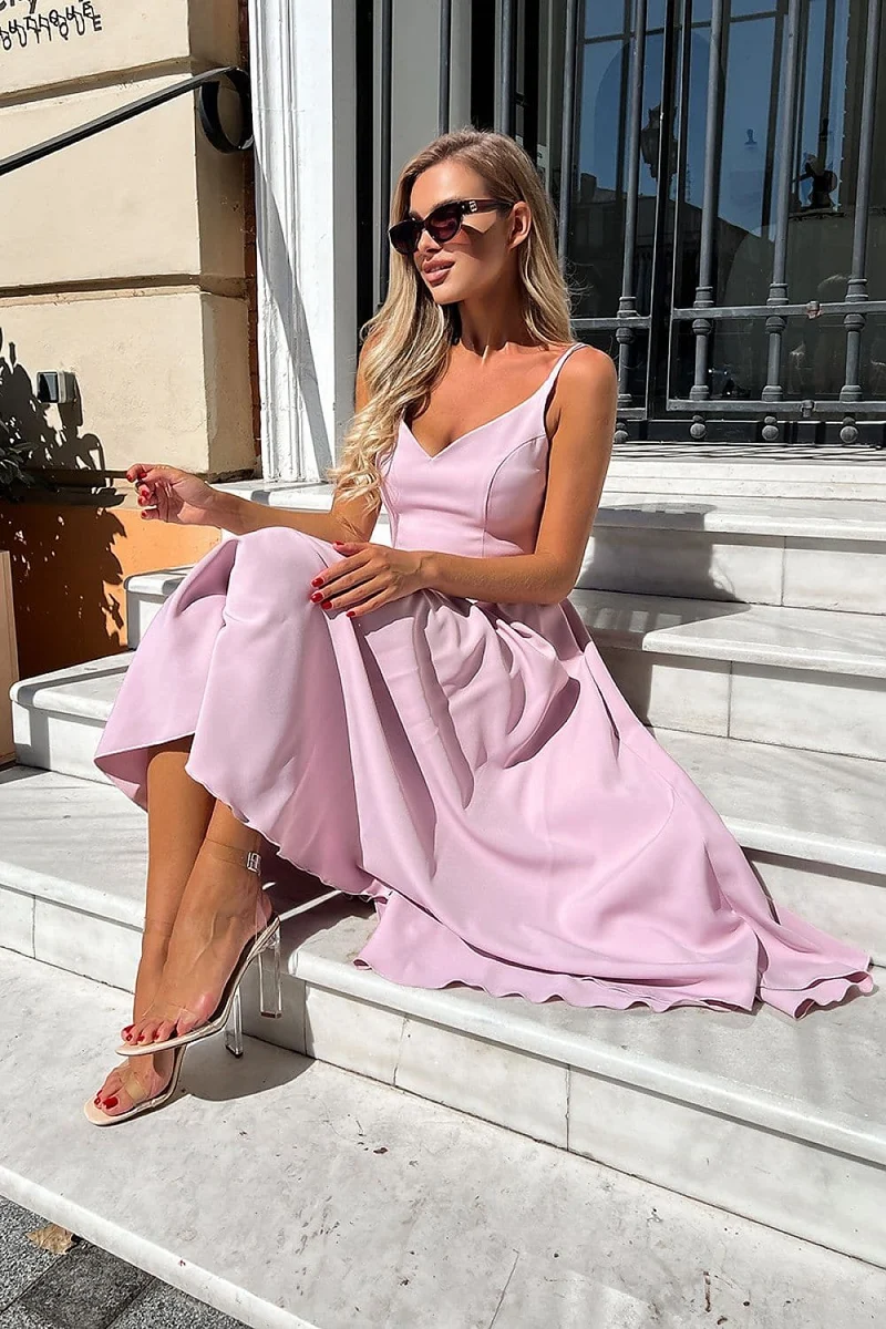 Robe de soirée rose chic midi à bretelles