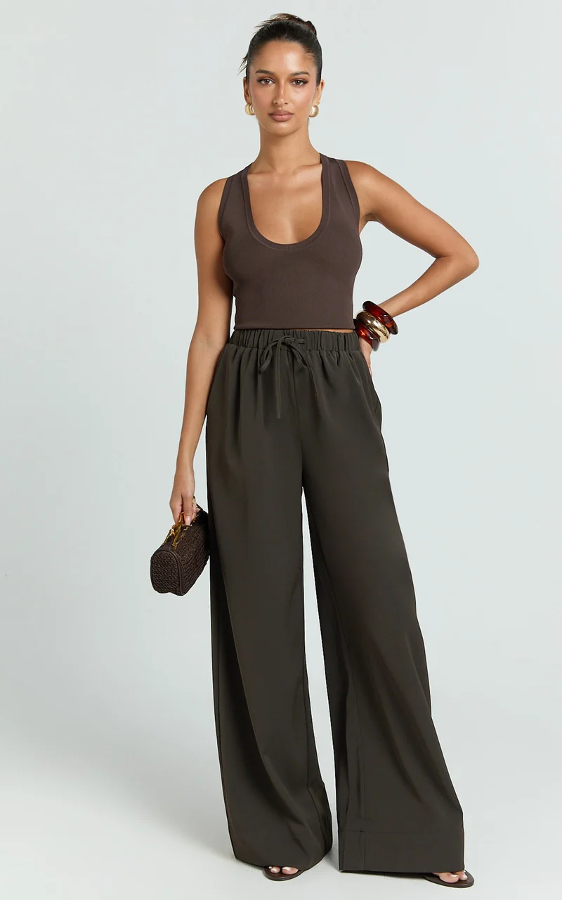 Nicole Pants - High Waist Elasticated Gathered Waist Wide Leg Pants in Chocolate