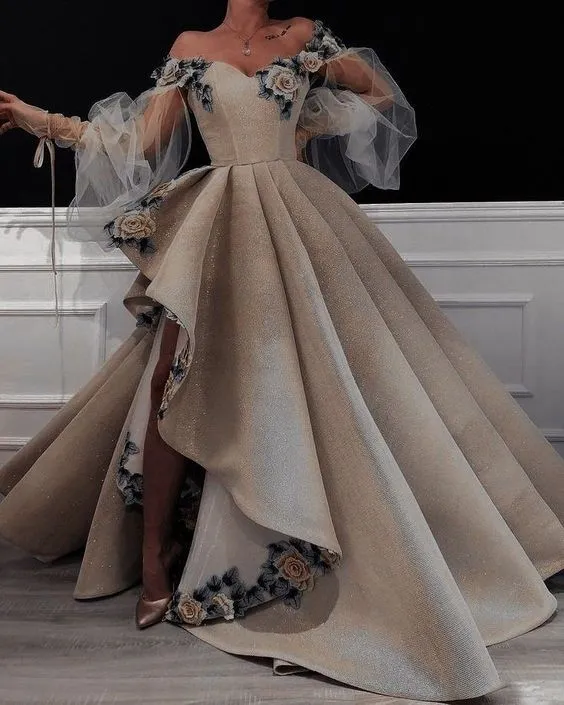 Superbes robes de Quinceanera avec des robes de bal à appliques