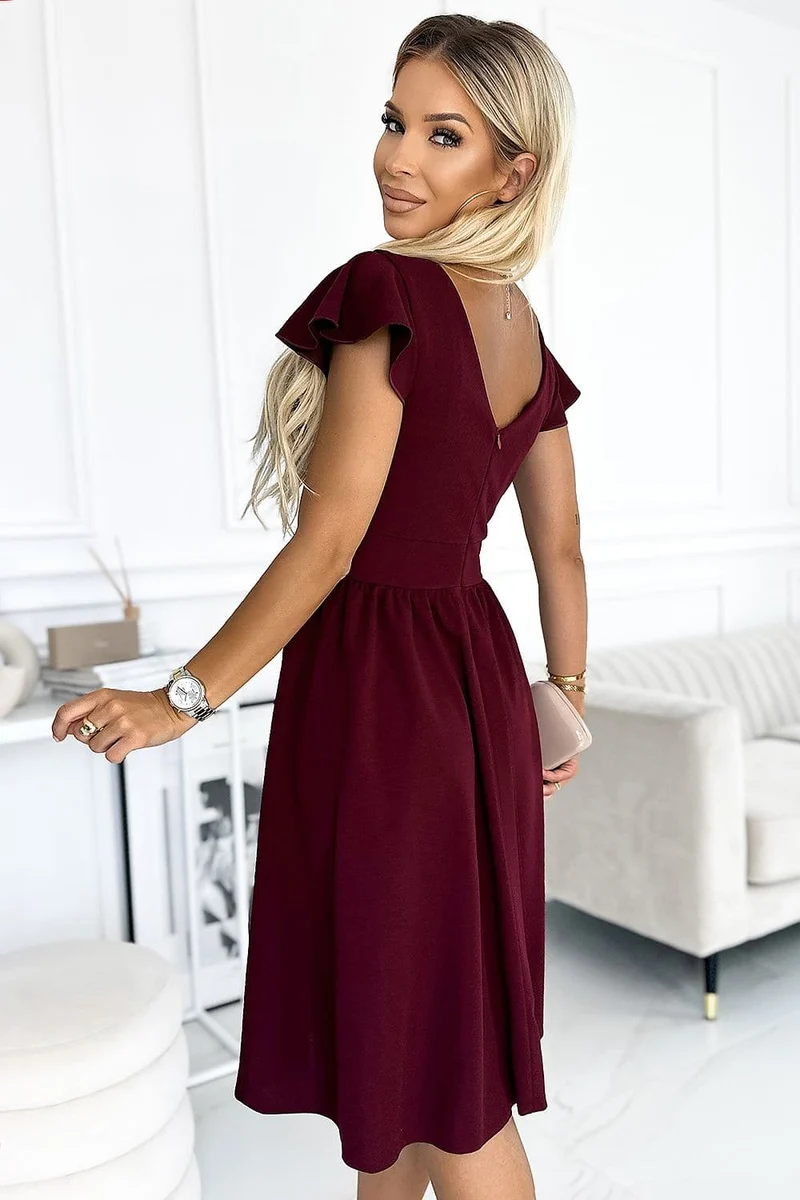 Robe bordeaux courte évasée