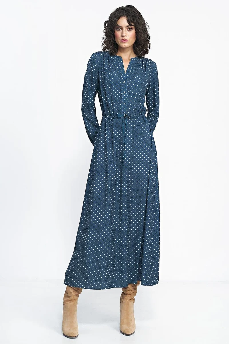 Robe longue à boutons