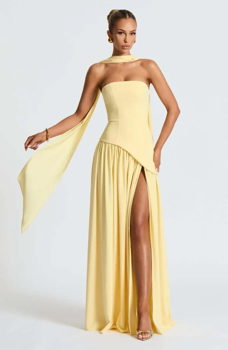 Robe longue chic blanche mariage