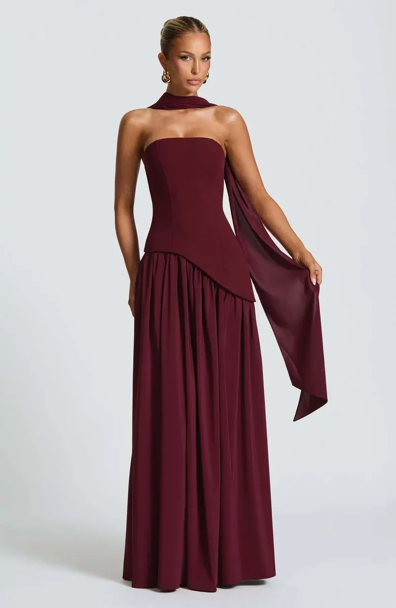 Robe longue chic blanche mariage