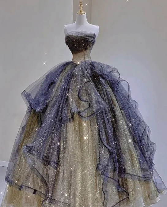 Robe de bal longue en tulle à volants scintillants et élégante
