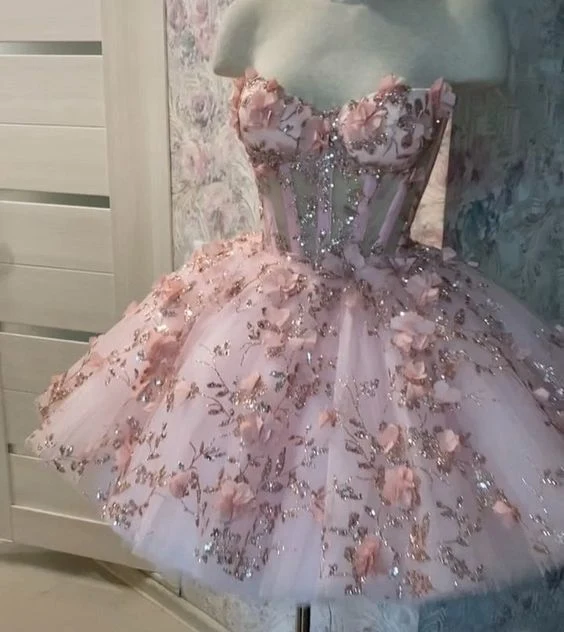 Robe de soirée courte rose vintage avec fleurs et tulle