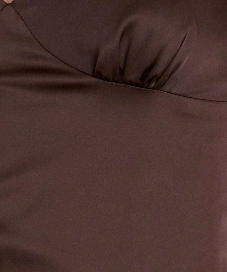 Haut Turuti Cami en satin marron foncé