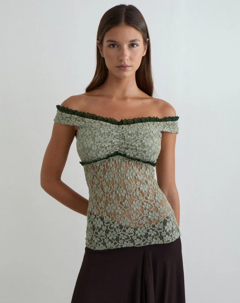Haut Mayu avec bordure à volants en dentelle vert sauge
