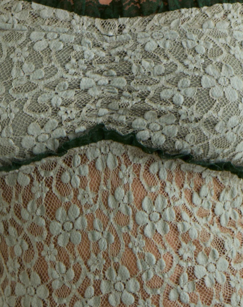 Haut Mayu avec bordure à volants en dentelle vert sauge