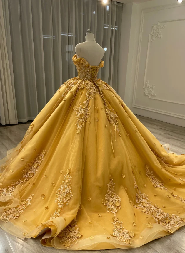 Robes de bal Quinceanera jaunes à décolleté en cœur pour femmes