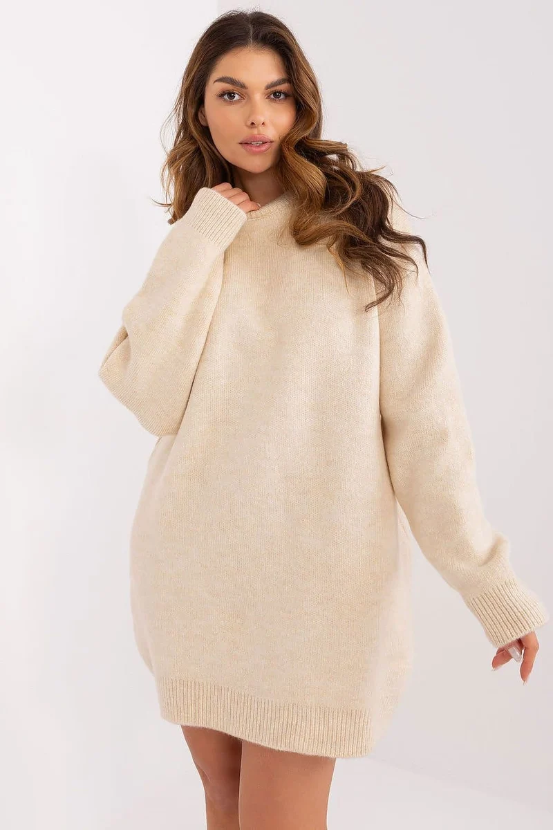 Robe pull ample