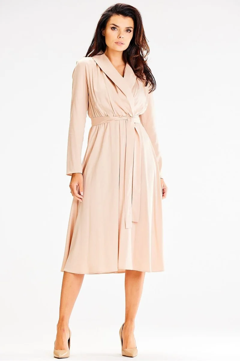 Robe beige habillée