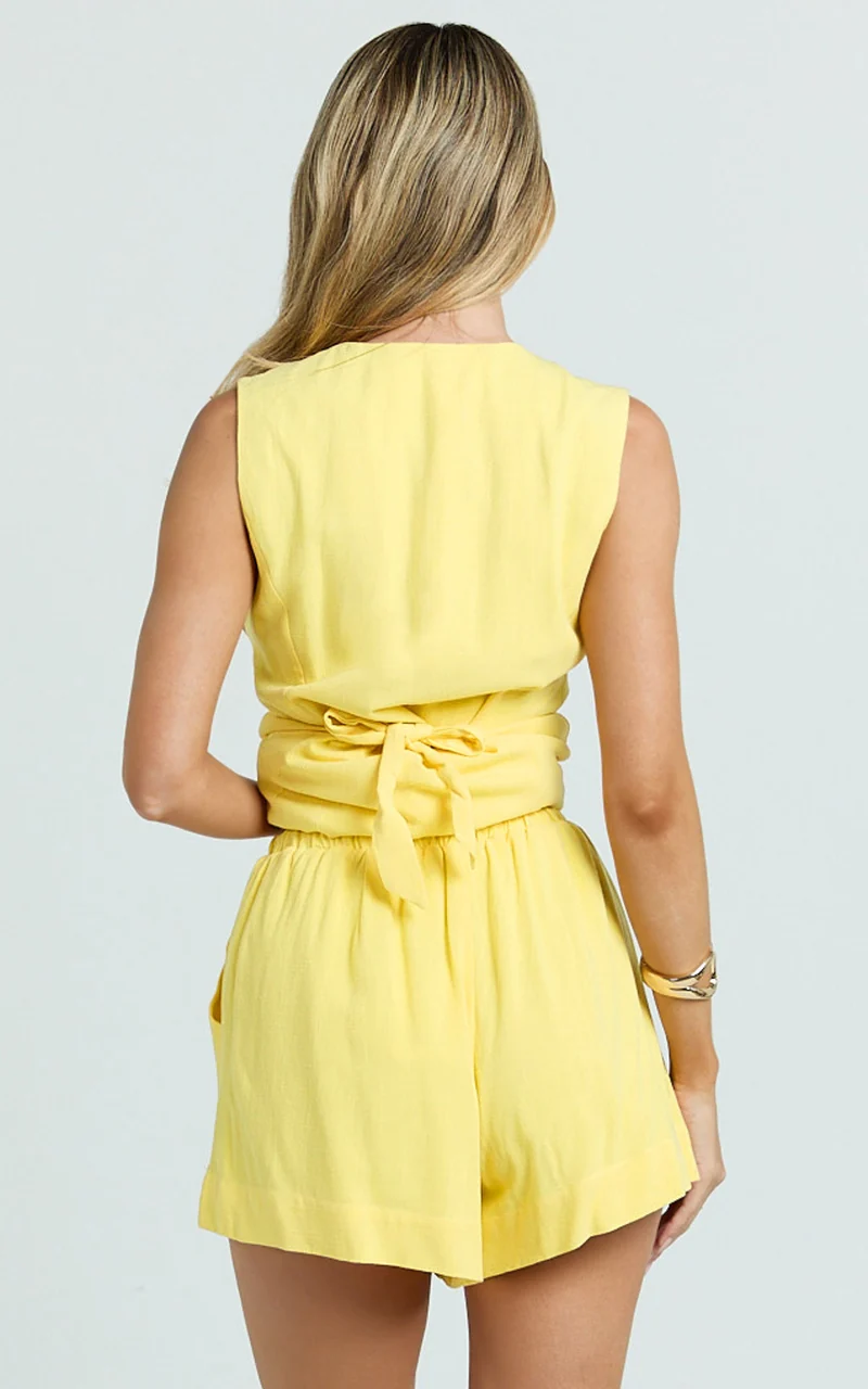 Olivia Shorts - Drawstring Relaxed Linen Shorts in Lemon