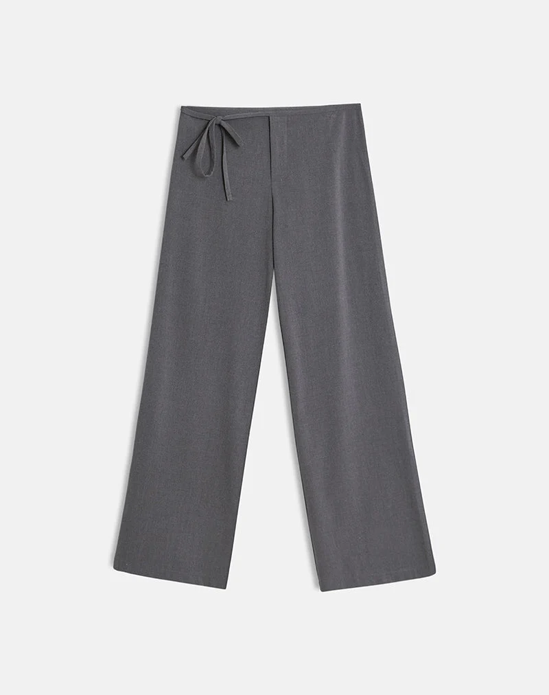 Pantalon Diomira gris avec cravate