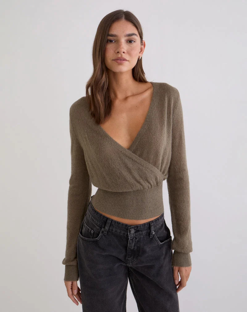 Haut cache-cœur Nilza en tricot taupe