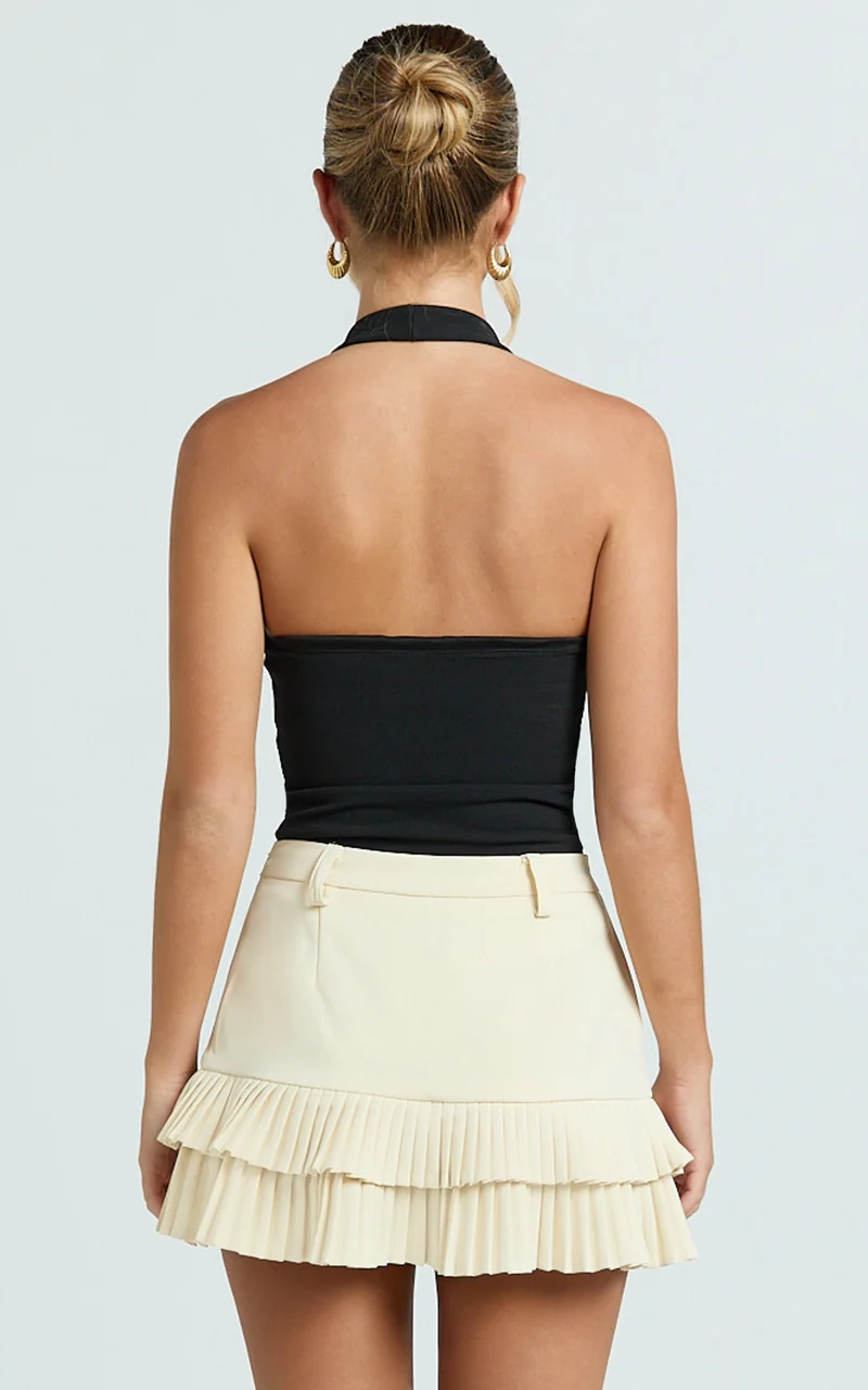 Felicia Mini Skirt - Mid Rise Drop Waist Pleated Skirt in Butter Yellow
