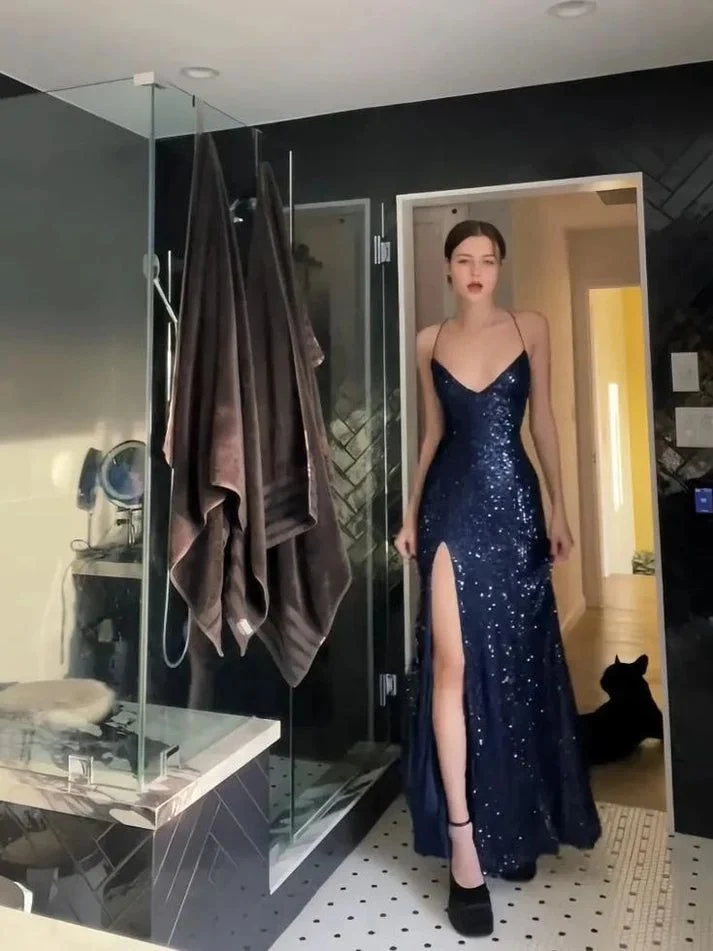 Robe de soirée bleu marine à paillettes et bretelles spaghetti, col en V, pour femme