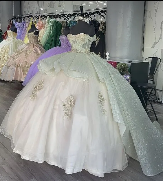 Robe de bal de luxe Quinceanera avec corset appliqué