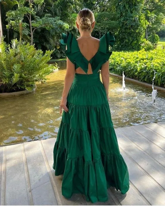 Superbe robe de soirée longue verte