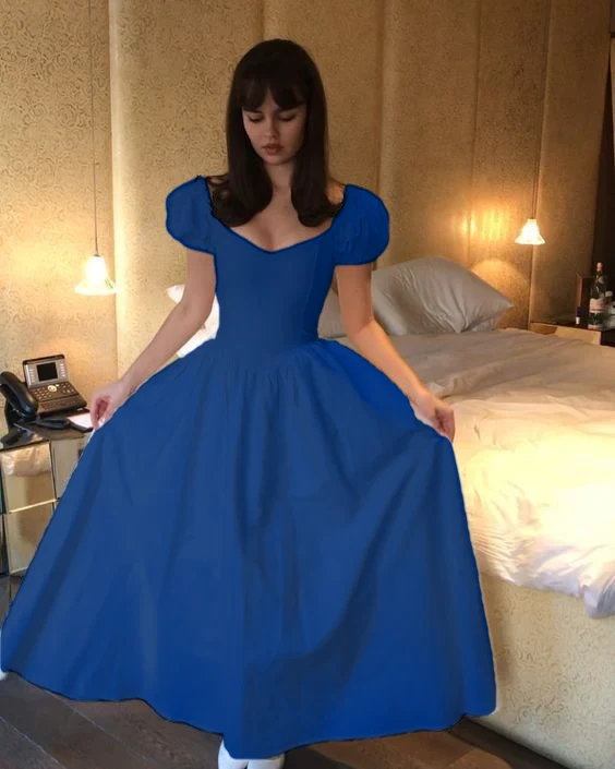 Robe de bal blanche élégante coupe trapèze pour femmes, idéale pour les soirées dansantes