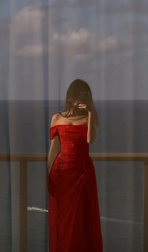 Robe de soirée blanche à paillettes, manches longues, épaules dénudées, pour bal de promo ou mariage