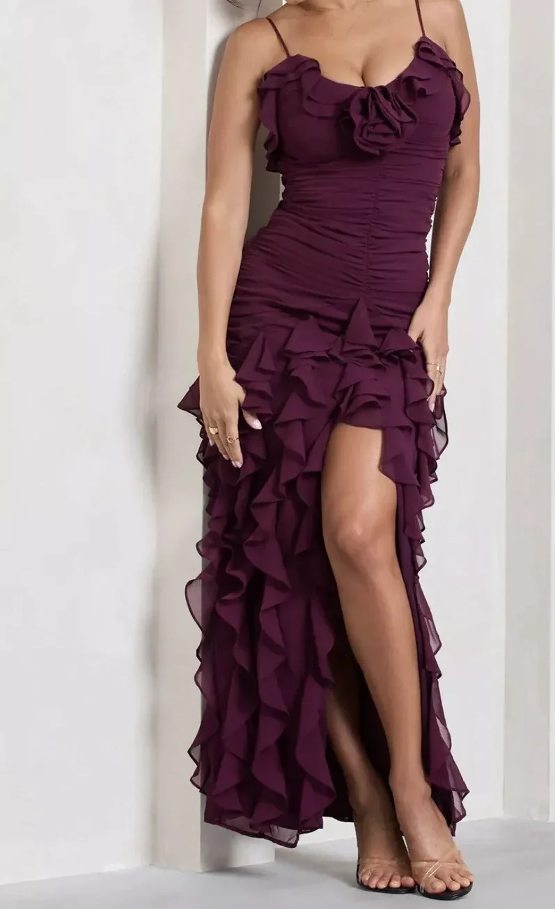 Robe de soirée bordeaux à bretelles spaghetti en mousseline de soie pour femme