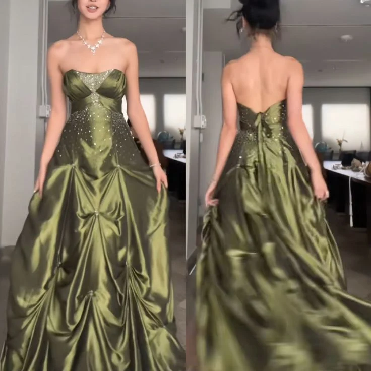 Robe de soirée longue en satin vert