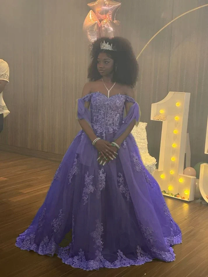 Robes de Quinceanera Sweet 16 avec fleurs 3D et épaules dénudées
