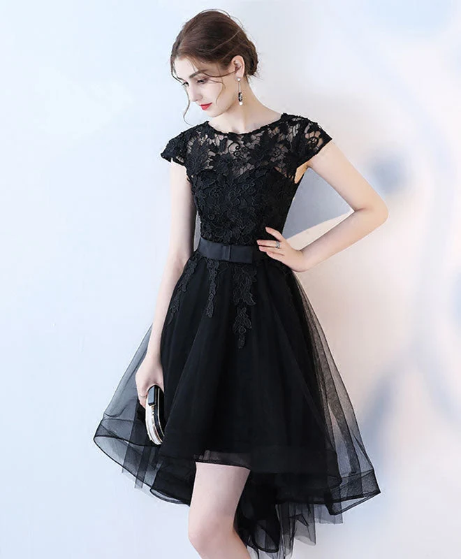 Robe de soirée courte et élégante en dentelle noire, coupe haute et basse