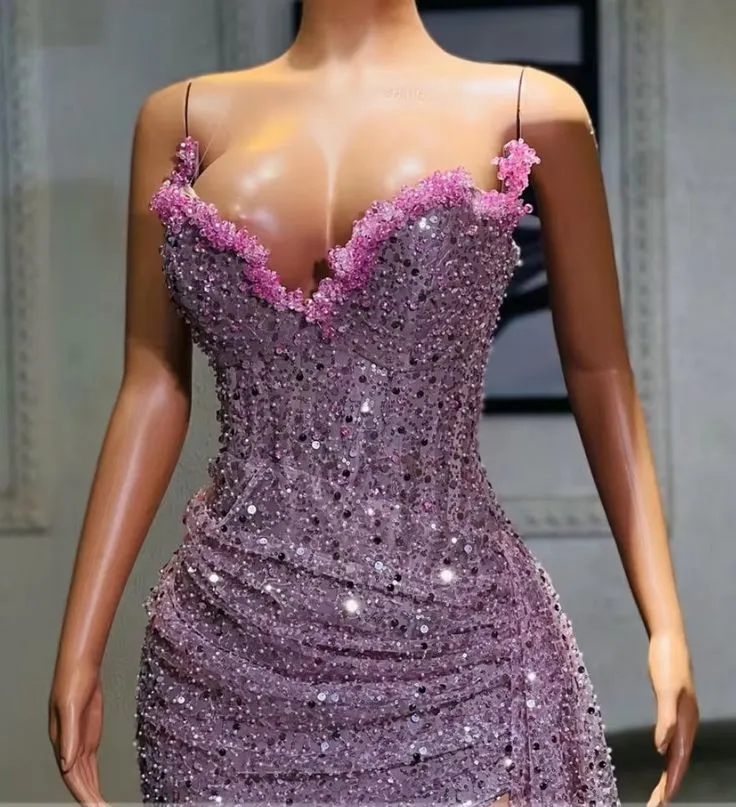 Robe de mariée sirène de soirée fendue haute et perlée violet clair