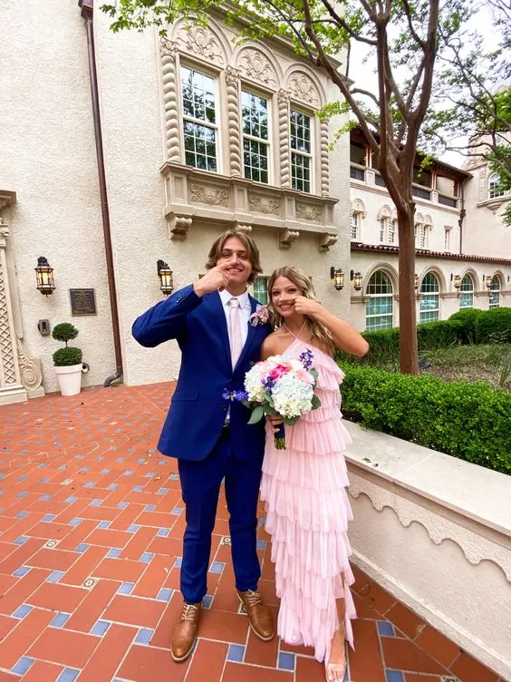 Robe de bal longue rose trapèze, ravissante et unique