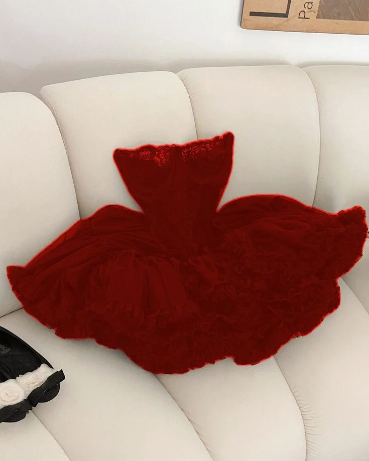 Robe de bal élégante sans bretelles en dentelle noire