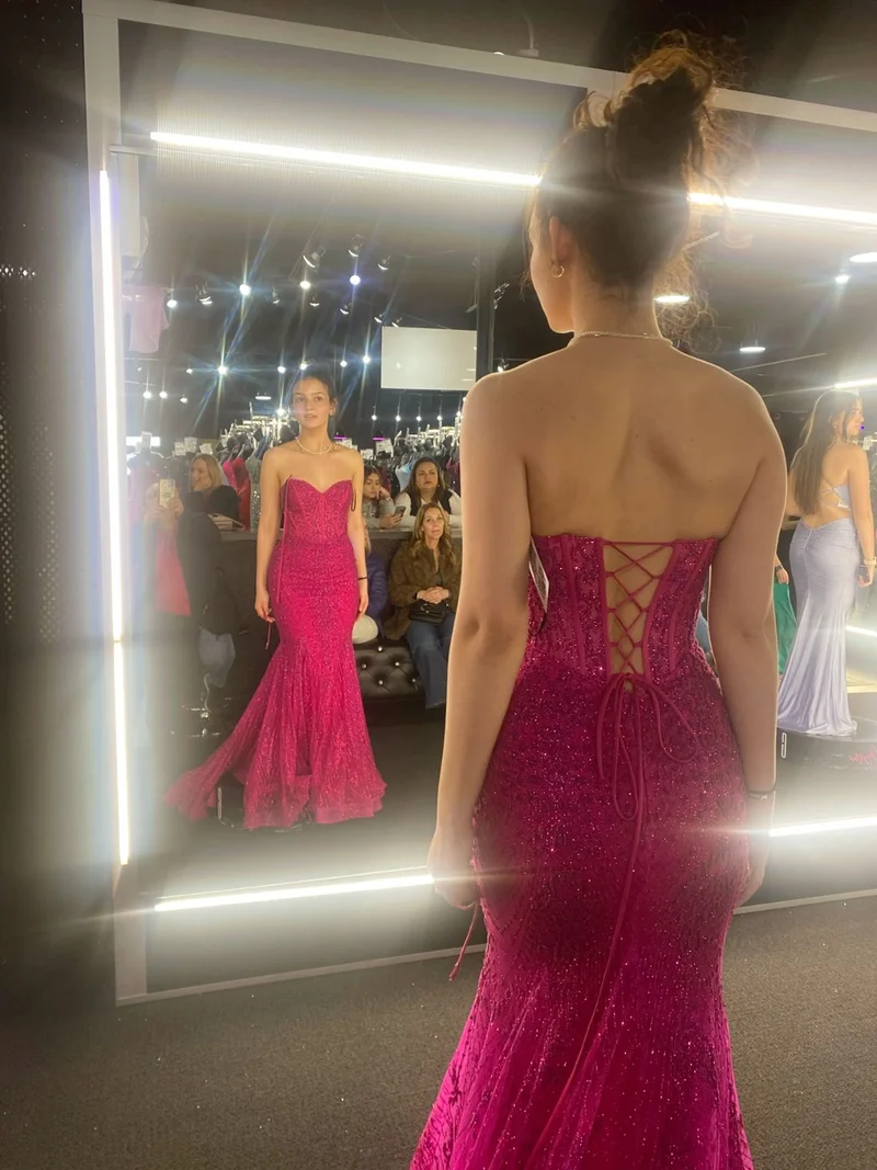 Robe de soirée longue sirène rose vif élégante