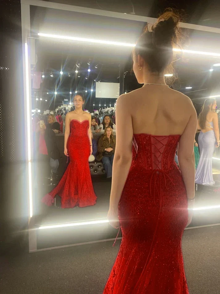 Robe de soirée longue sirène rose vif élégante