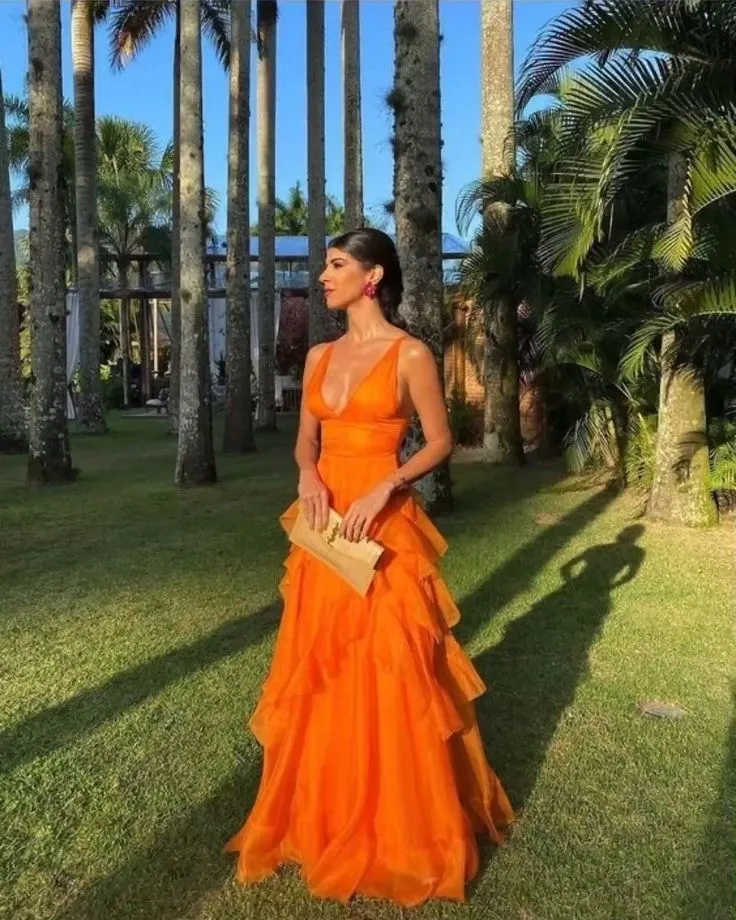 Superbes robes de soirée orange sans manches pour bal de promo