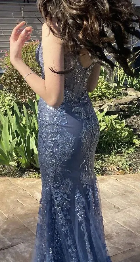 Robe de bal sirène en dentelle à col en V, robe de soirée longue