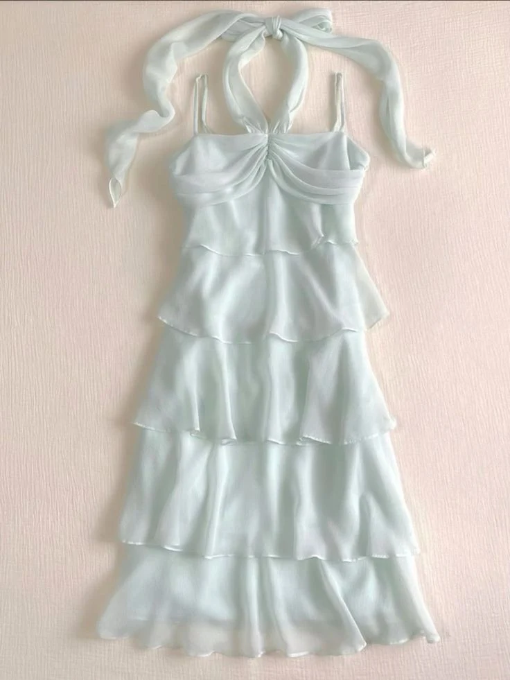 Robe de soirée vintage en mousseline froncée à volants