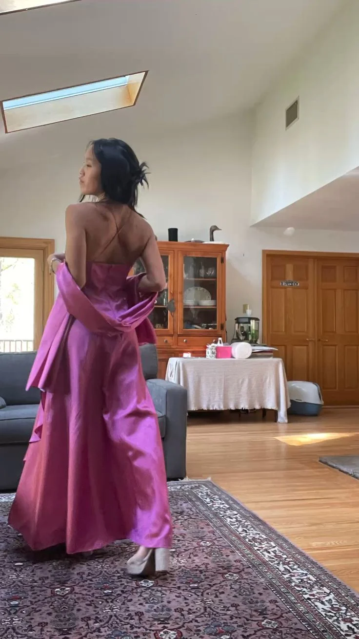 Superbe robe de bal rose trapèze perlée, robe de soirée longue
