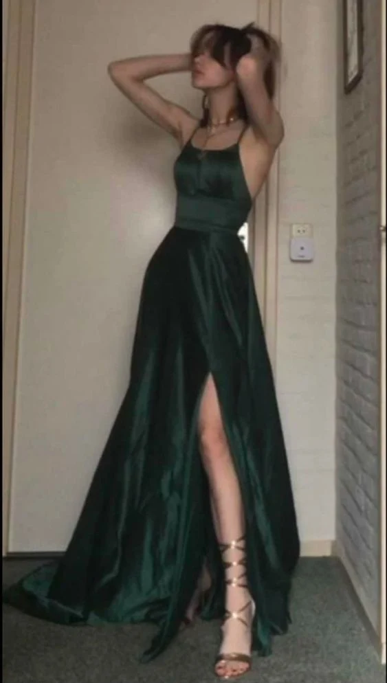 Robe de soirée longue vert foncé coupe trapèze