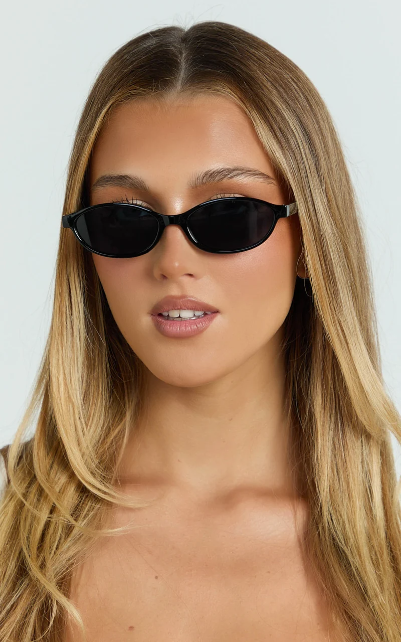 Leni Sunglasses in Black