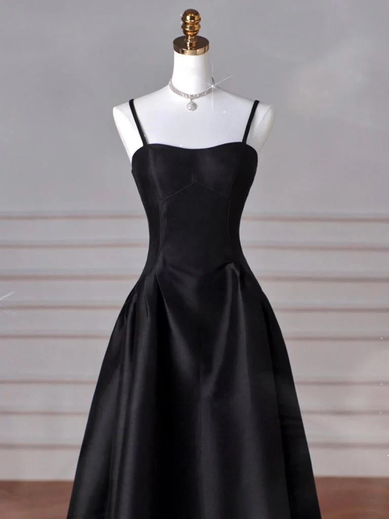 Robe de bal longue noire élégante en satin coupe trapèze pour femme