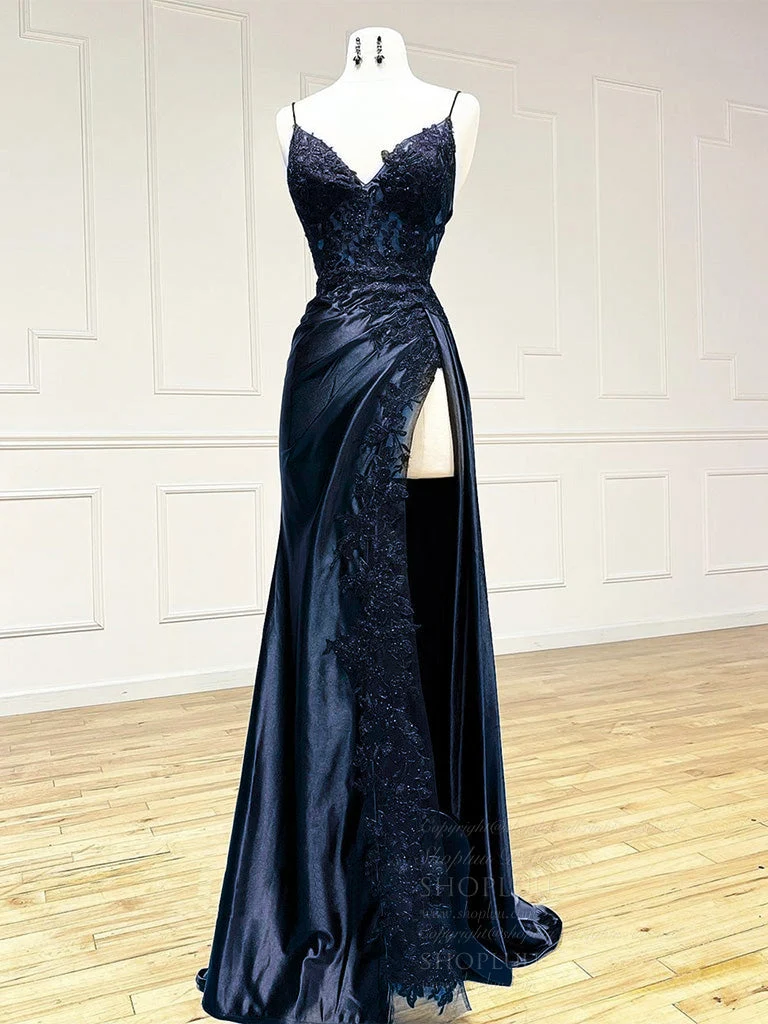 Robe de soirée longue en satin bleu foncé à col en V et dentelle