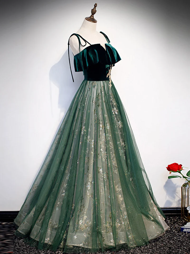 Belle robe de bal longue en tulle vert et dentelle