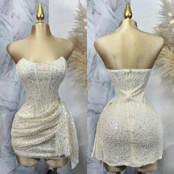 Robe mini bustier rose à paillettes pour fête d'anniversaire
