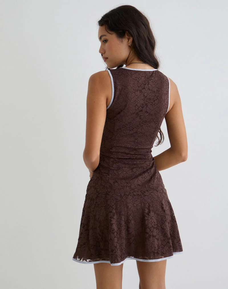 Mini robe Luscian en dentelle chocolat avec bordures bleues