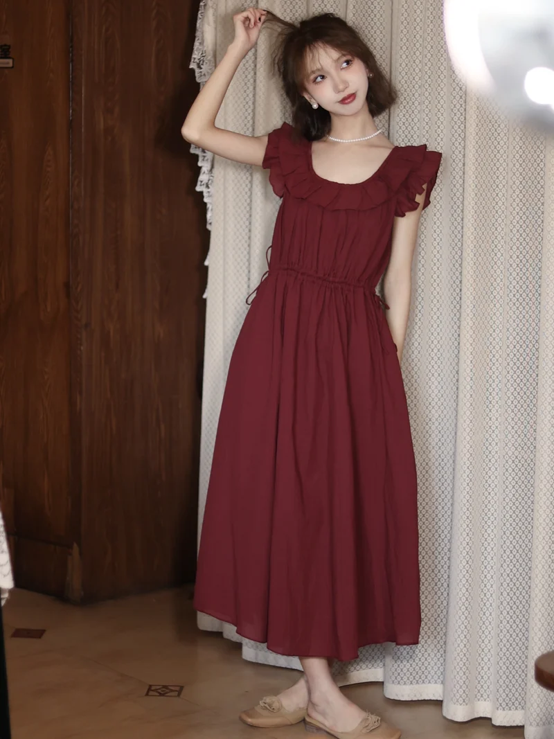 Robe bordeaux romantique vintage à col rond