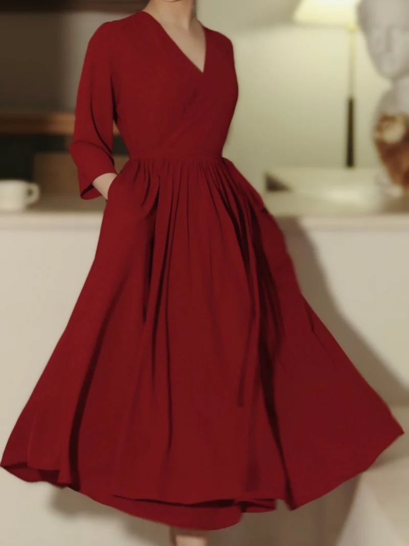 Robe d'été bordeaux modeste à col en V vintage des années 50 avec manches