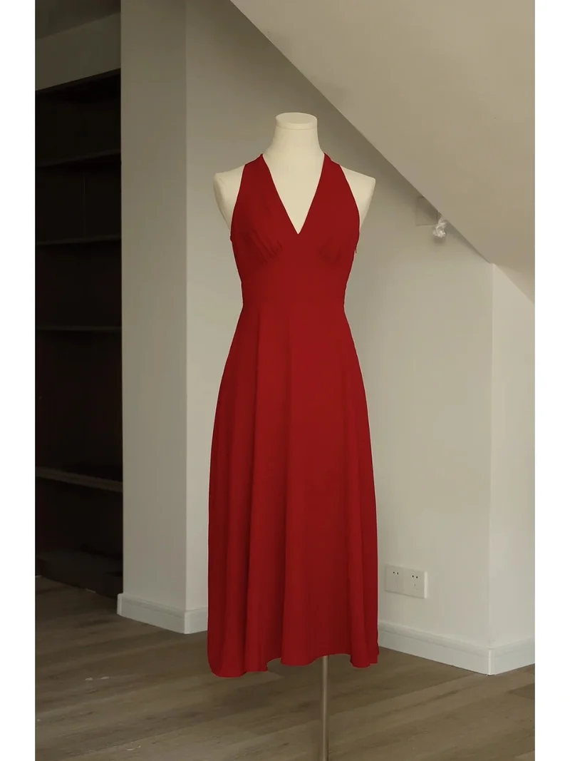 Robe midi rouge Halter vintage inspirée des années 50