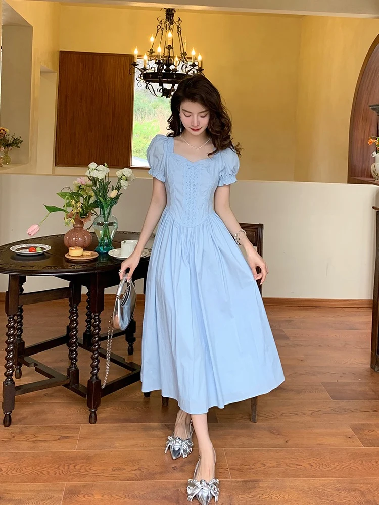 Robe trapèze d'inspiration vintage en coton bleu