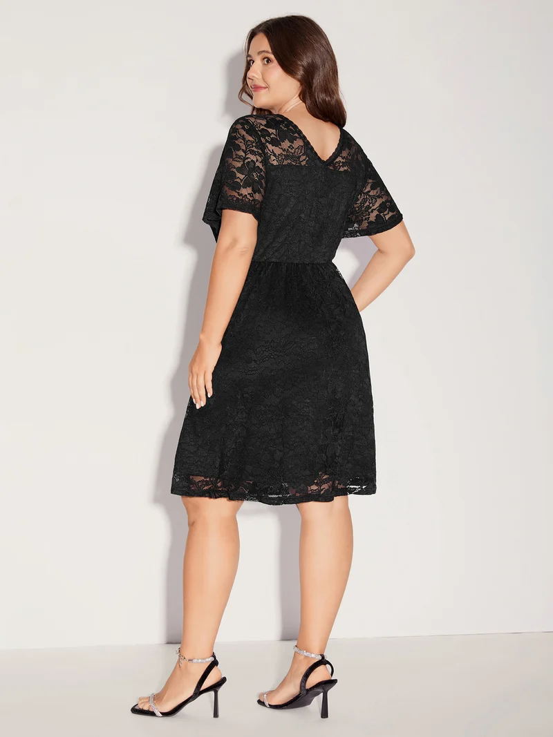 Floral Lace Metal Detail Midi Dress