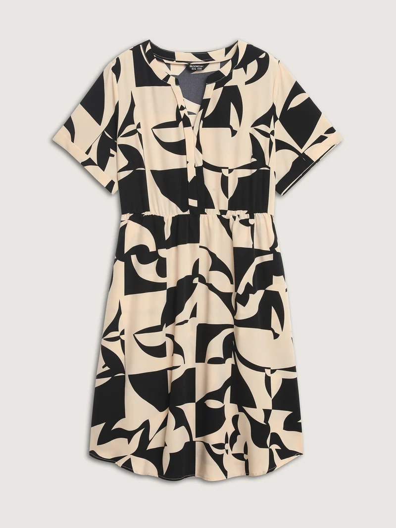 Geometric Print Arc Hem Midi Dress